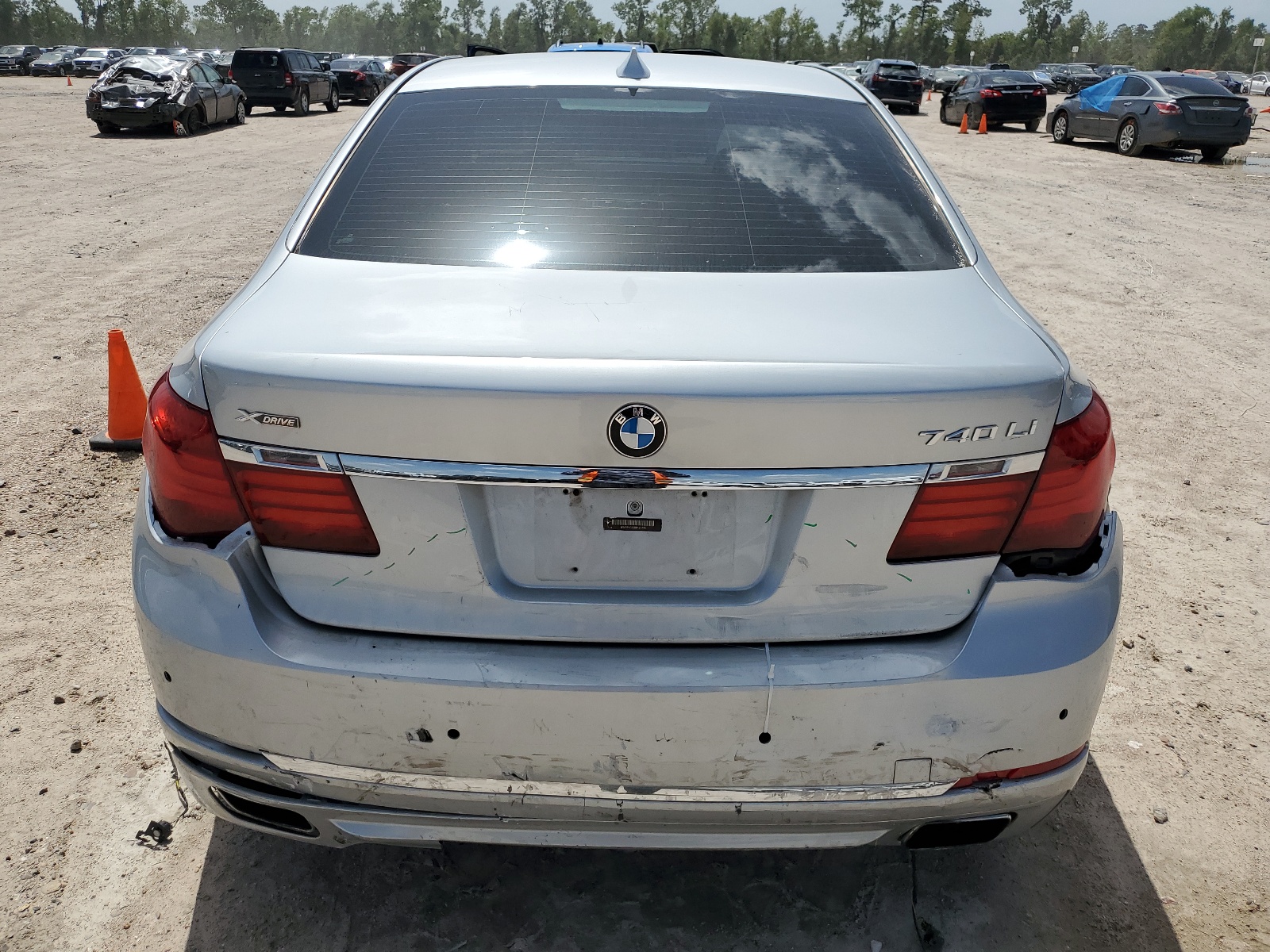 WBAYF4C53DD127773 2013 BMW 740 Lxi