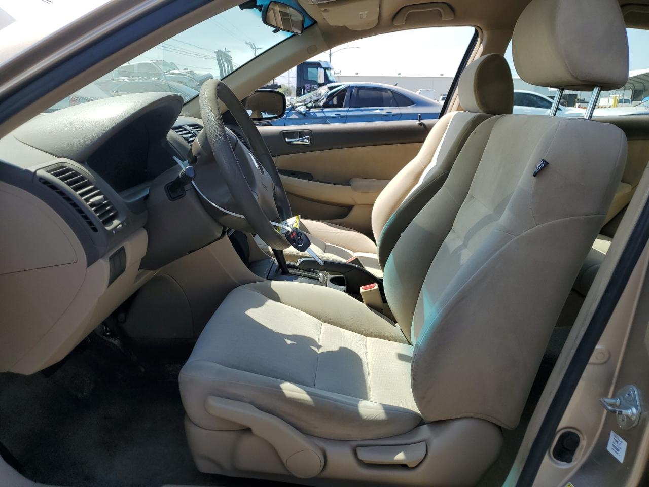 2005 Honda Accord Lx VIN: 1HGCM56465A038845 Lot: 64251454