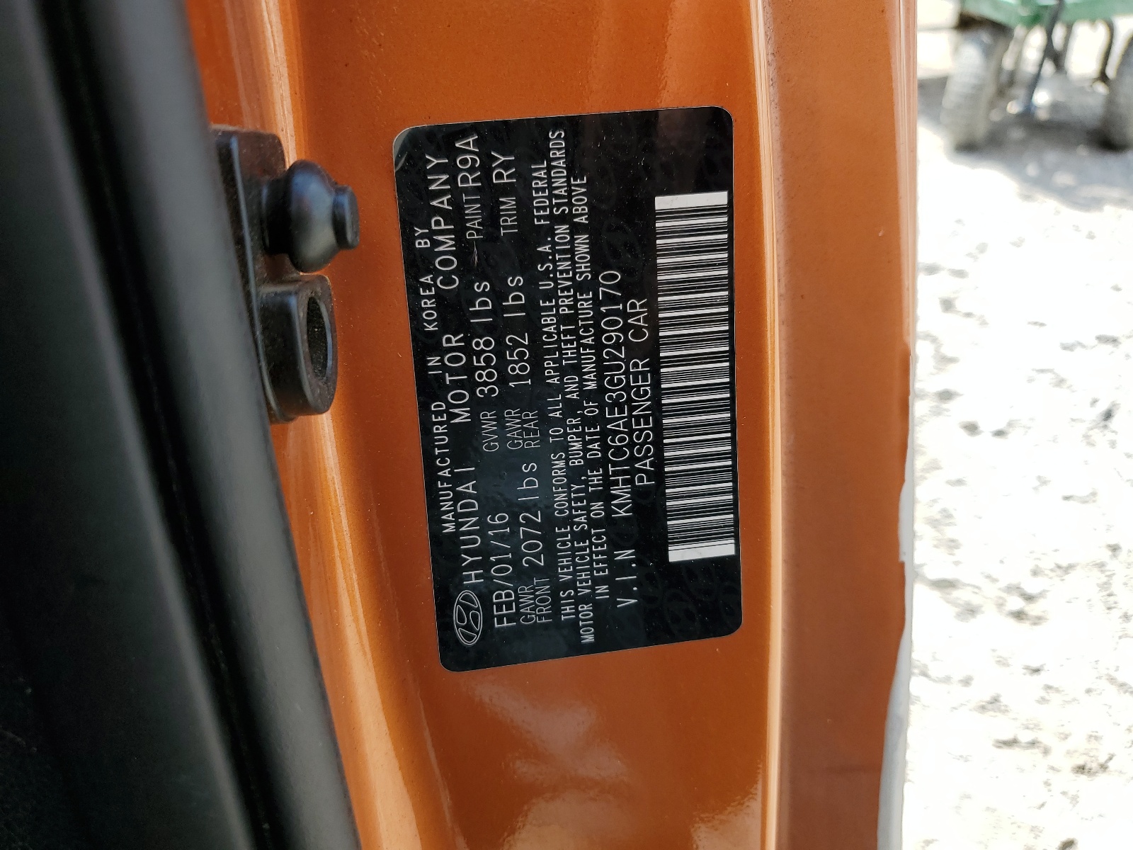 KMHTC6AE3GU290170 2016 Hyundai Veloster Turbo