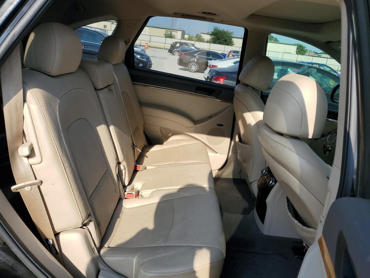 2012 Hyundai Veracruz Gls VIN: KM8NU4CC3CU203917 Lot: 62812624