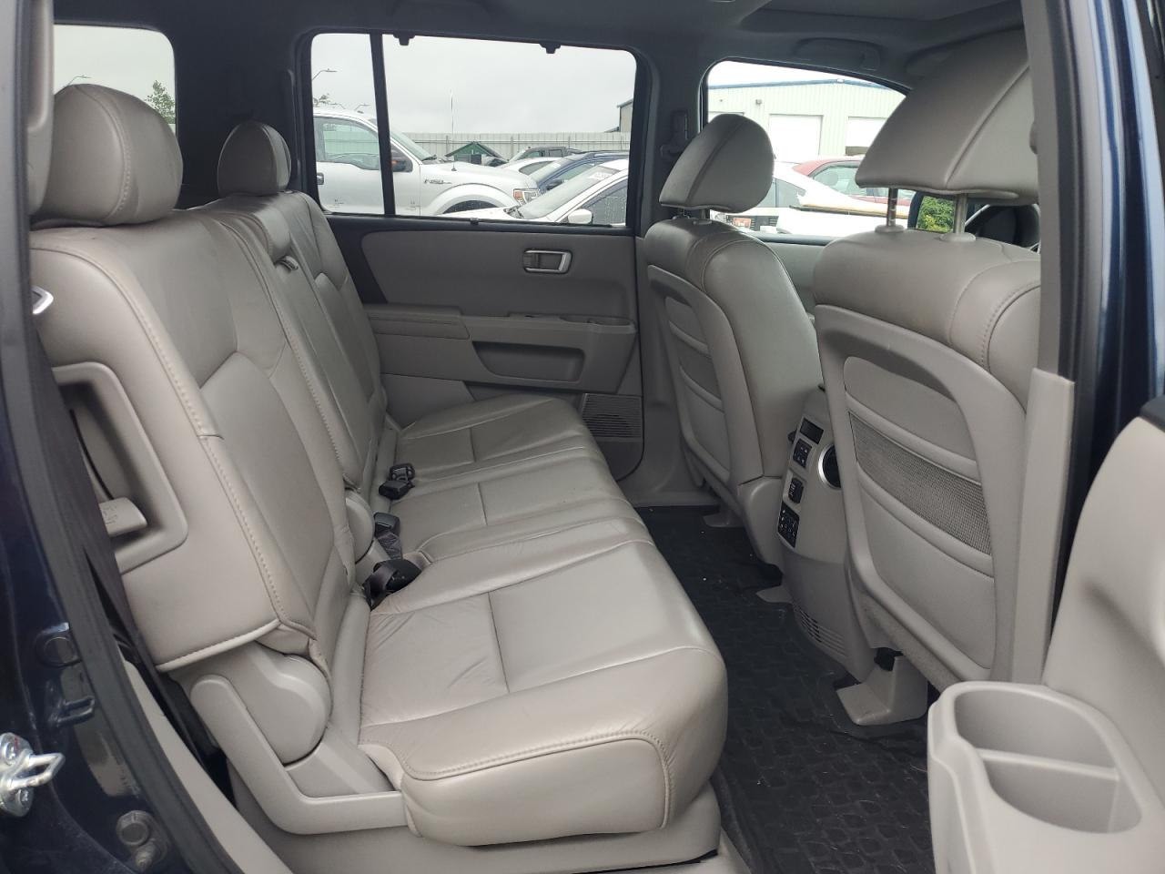 2011 Honda Pilot Touring VIN: 5FNYF4H91BB027739 Lot: 64157124