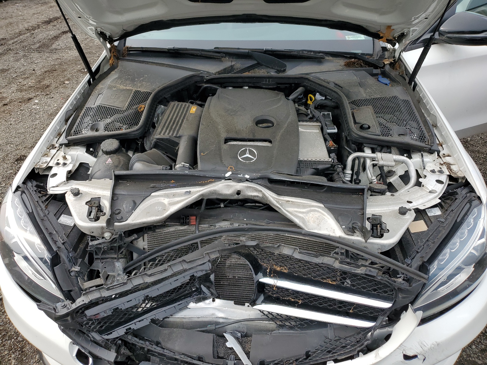 55SWF4KB6JU257924 2018 Mercedes-Benz C 300 4Matic