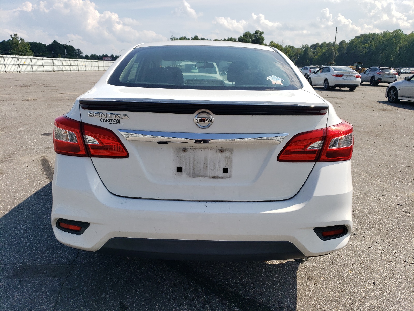 3N1AB7AP0JY310288 2018 Nissan Sentra S