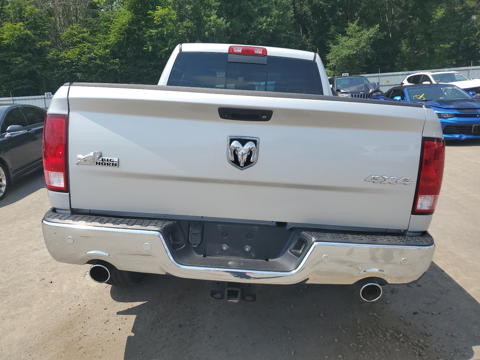 1C6RR7GT5HS750815 2017 Ram 1500 Slt