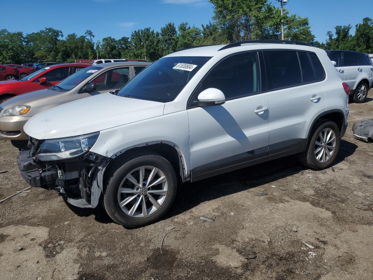 WVGBV7AX6HK044319 2017 VOLKSWAGEN TIGUAN - Image 1