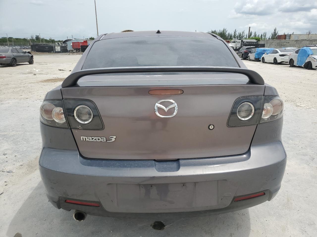 2007 Mazda 3 I VIN: JM1BK32FX71622132 Lot: 62407994