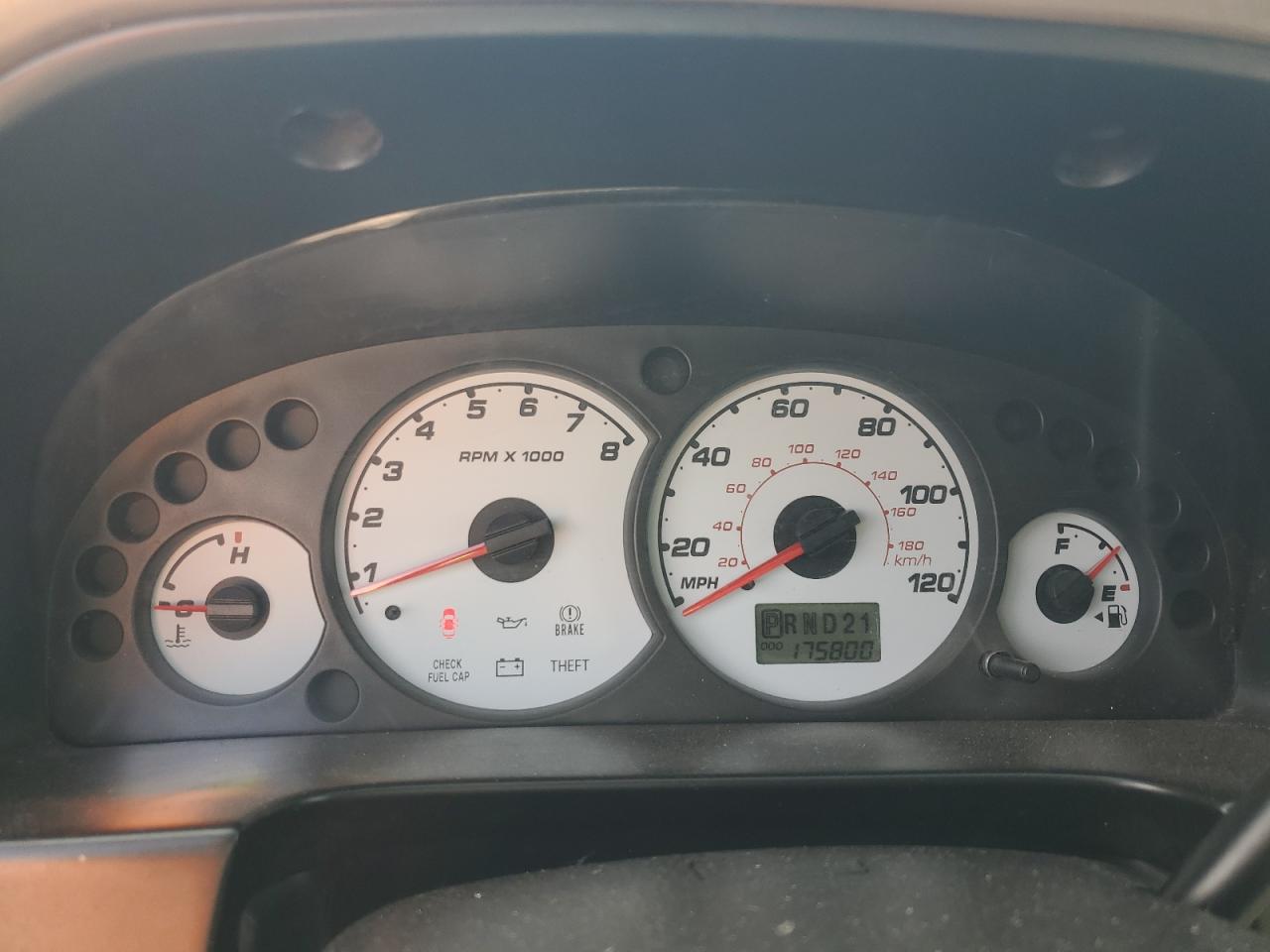 2002 Ford Escape Xlt VIN: 1FMYU03152KA63237 Lot: 64988594