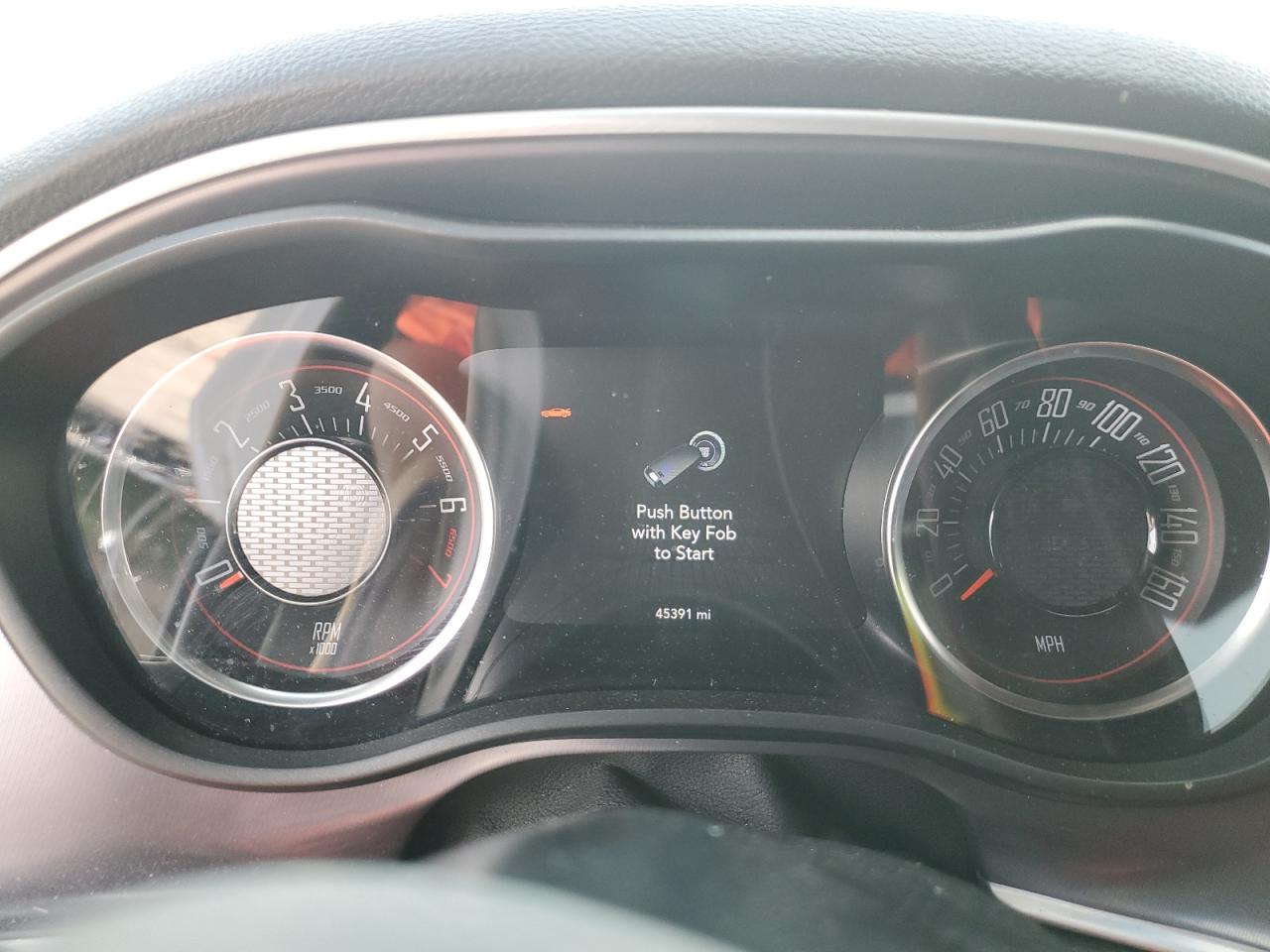 2020 Dodge Challenger - Image 9