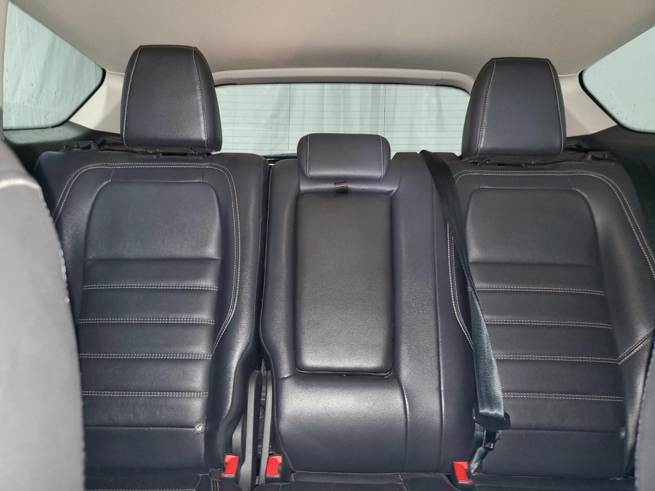 2019 Ford Escape Titanium VIN: 1FMCU9J93KUA98984 Lot: 63232064