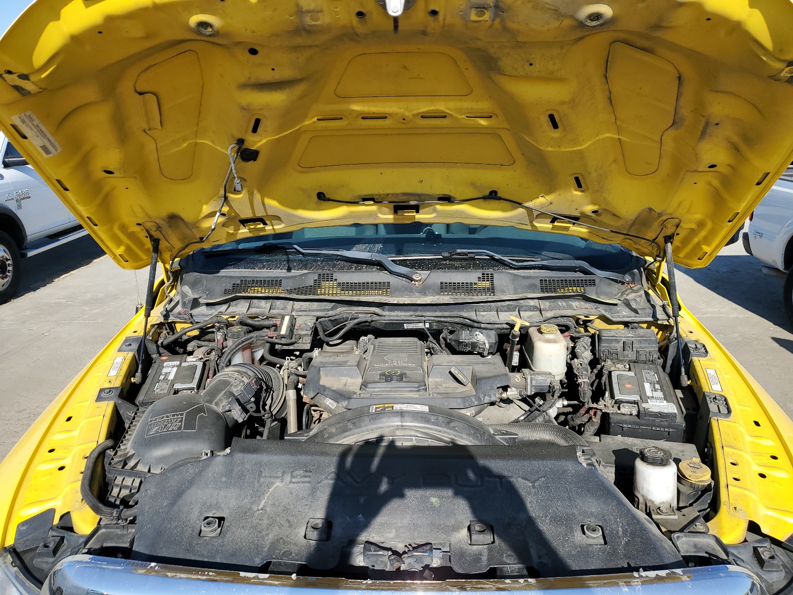 3C7WRMDL9GG275404 2016 Ram 5500