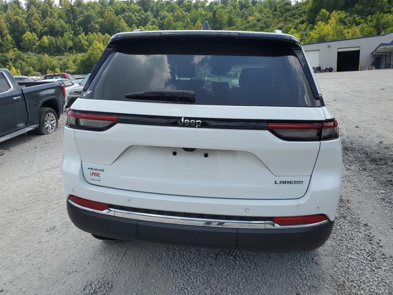 2023 Jeep Grand Cherokee Laredo VIN: 1C4RJHAG5P8889646 Lot: 64001904