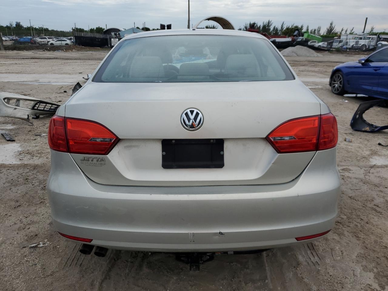 2012 Volkswagen Jetta Base VIN: 3VW1K7AJ0CM333425 Lot: 62429964