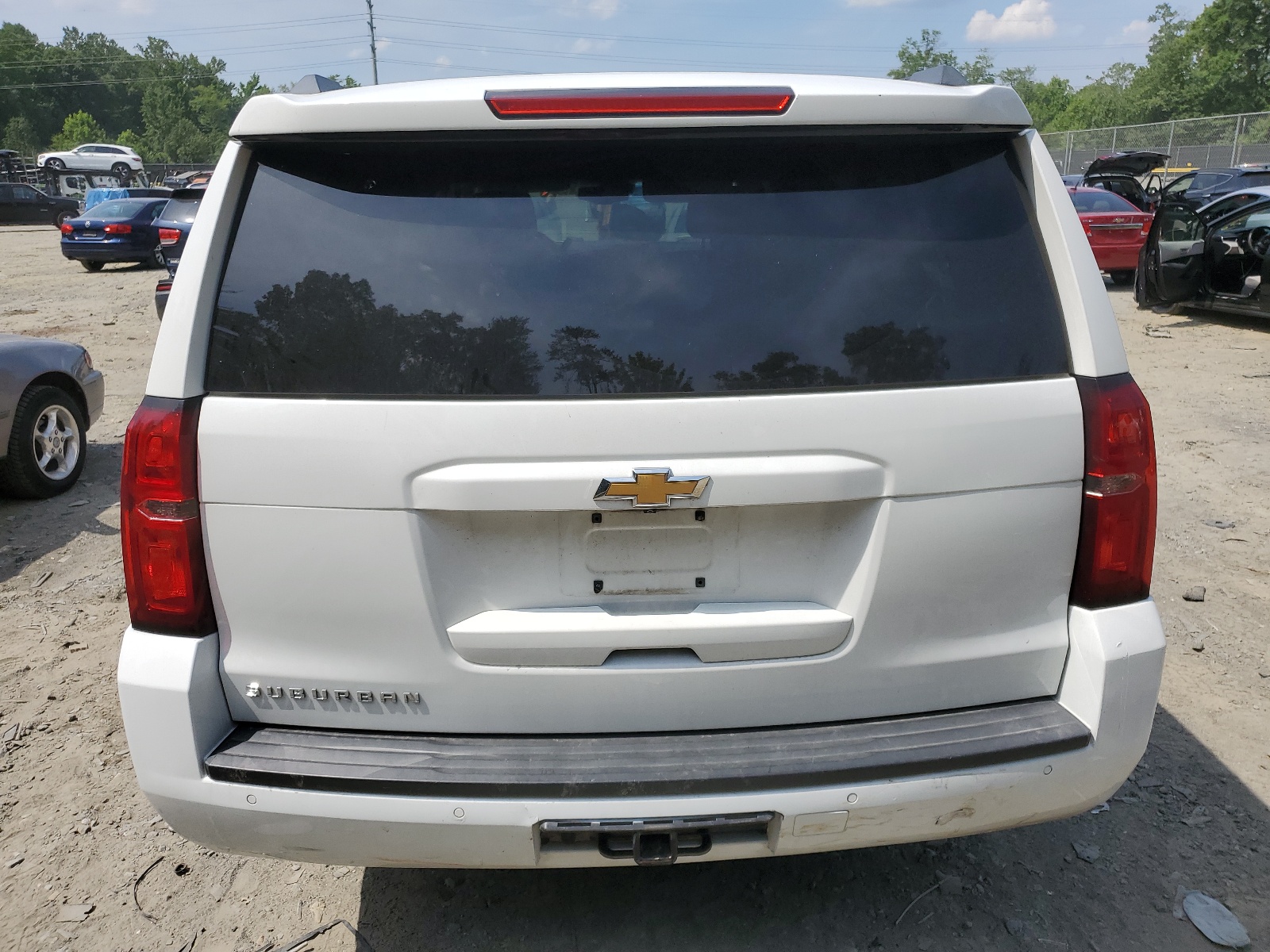 1GNSKHKC1HR266408 2017 Chevrolet Suburban K1500 Lt