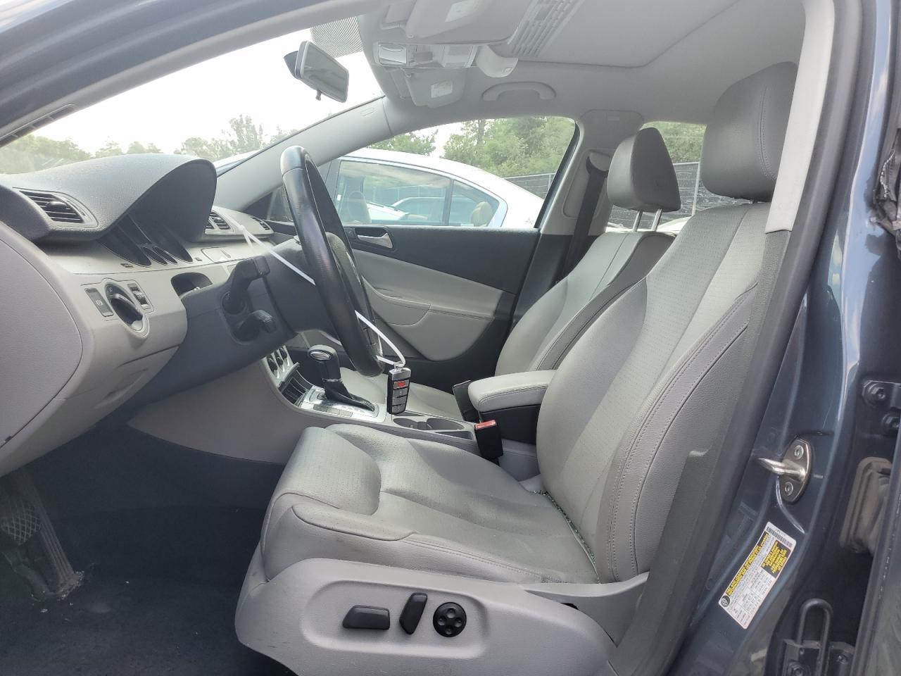 2009 Volkswagen Passat Turbo VIN: WVWJK73C99P030387 Lot: 62745904