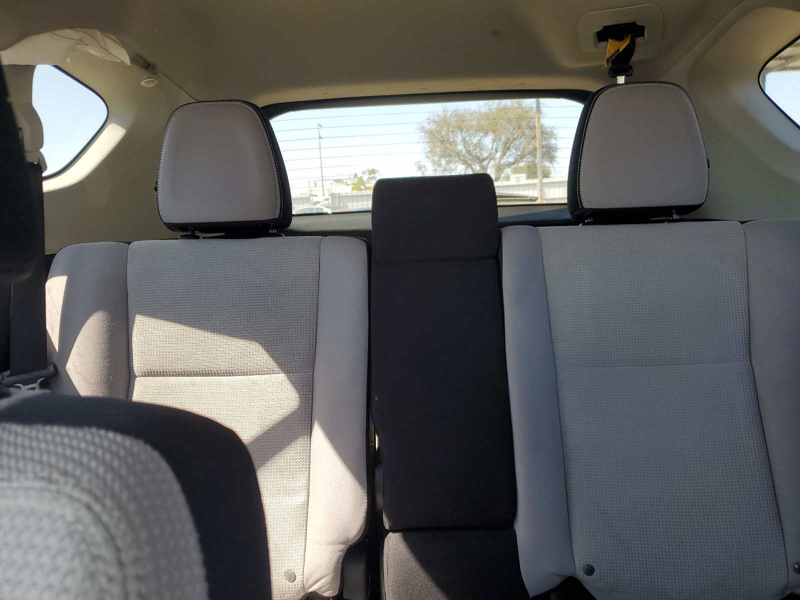 JTMWFREV0HJ115219 2017 Toyota Rav4 Xle