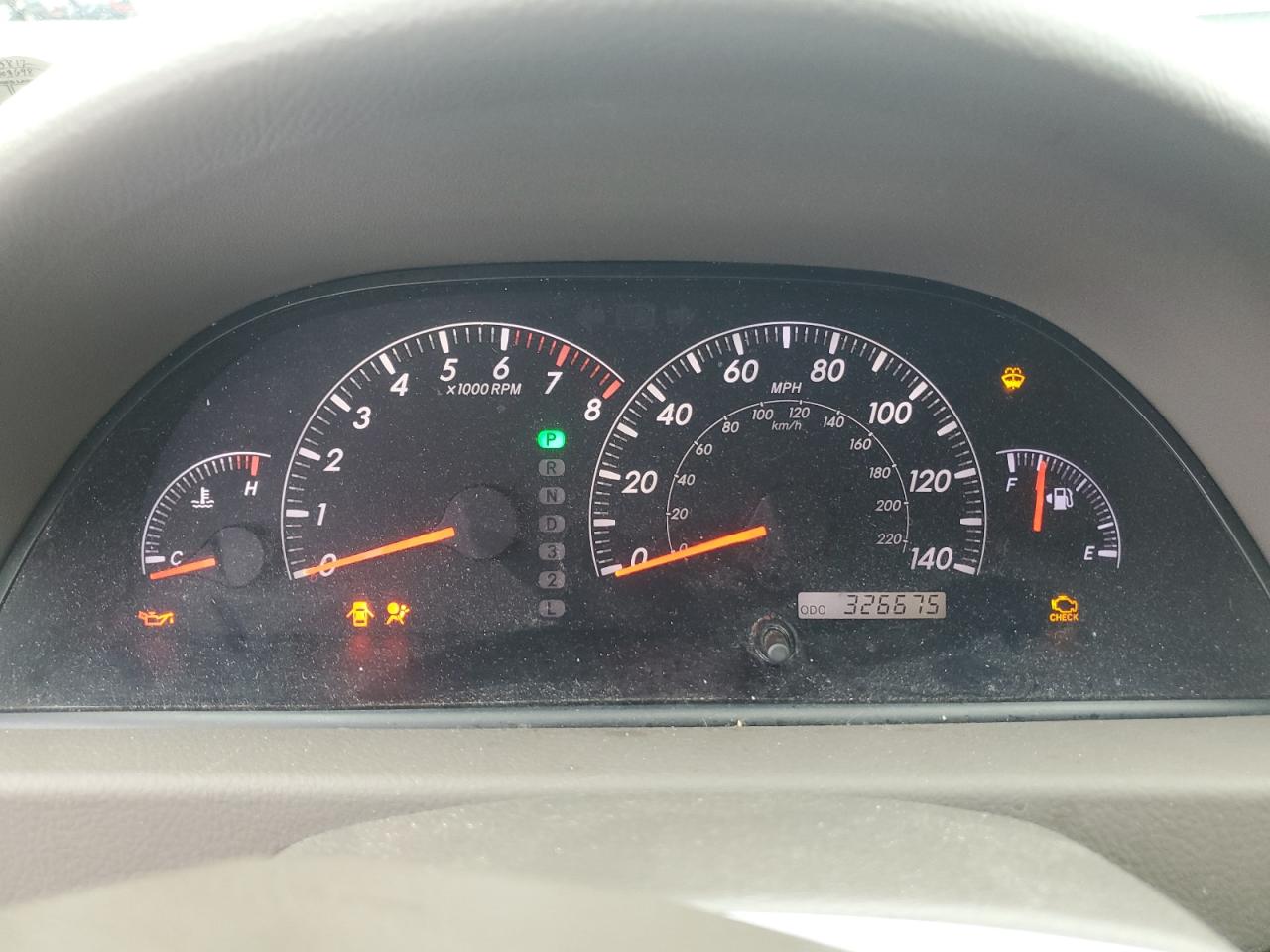 2005 Toyota Camry Le VIN: 4T1BE30K55U555812 Lot: 61805854