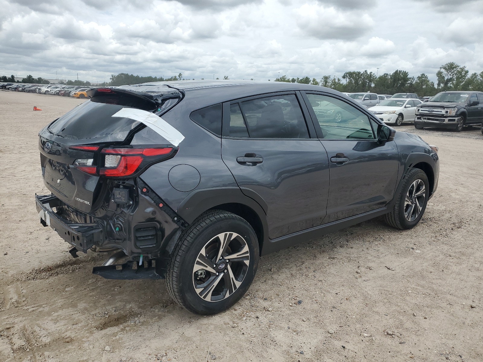 2024 Subaru Crosstrek Premium vin: JF2GUADC3RH324718