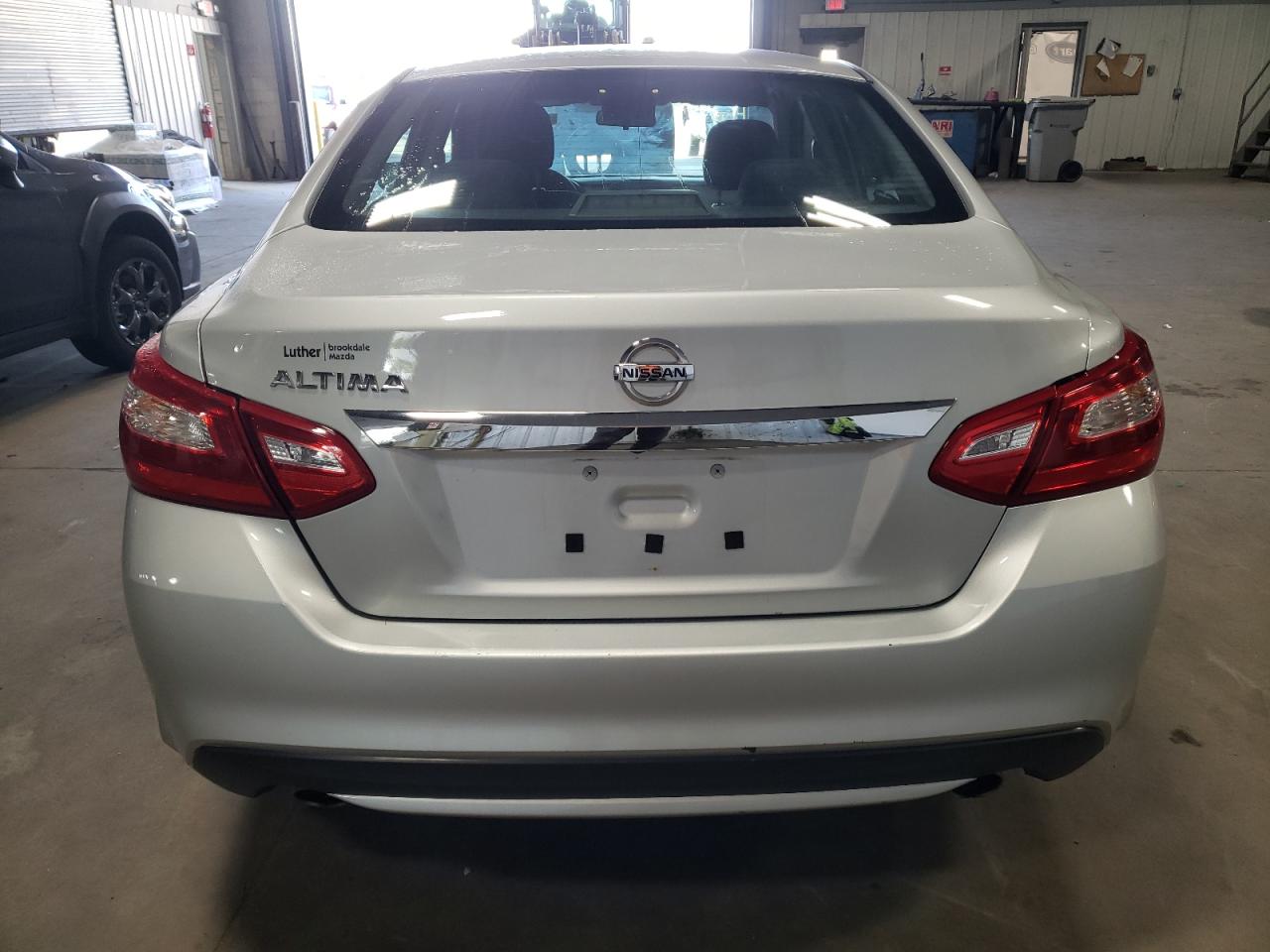 1N4AL3AP2GN362990 2016 Nissan Altima 2.5