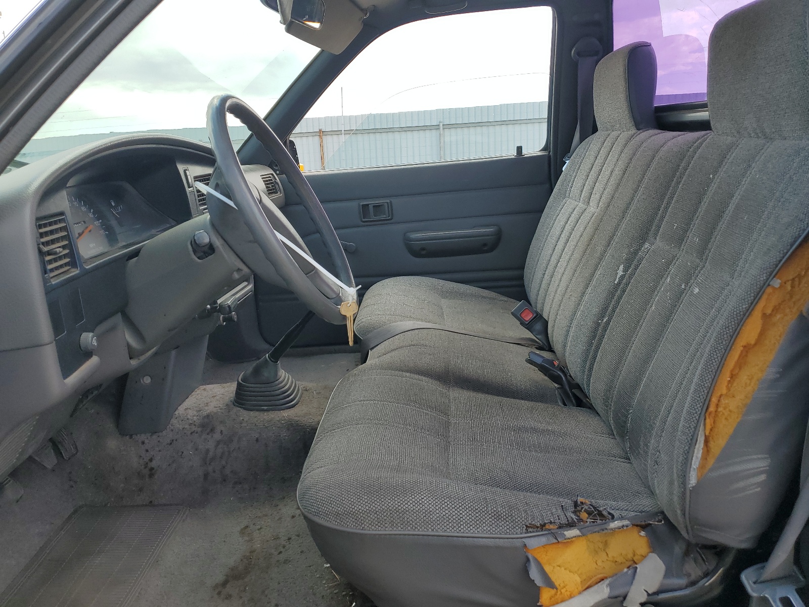 JT4RN81P1K0015760 1989 Toyota Pickup 1/2 Ton Short Wheelbase Dlx