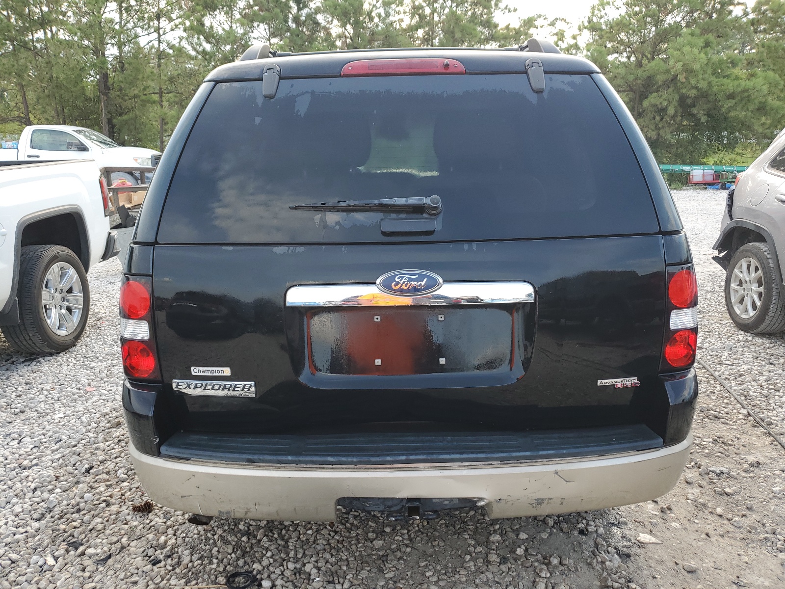 1FMEU64E97UB26648 2007 Ford Explorer Eddie Bauer