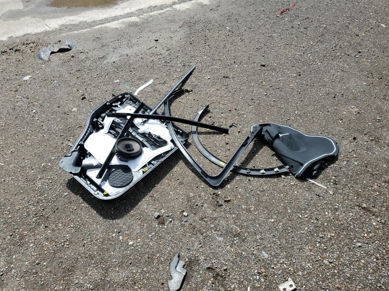 2015 Buick Encore VIN: KL4CJASB6FB067563 Lot: 64400024