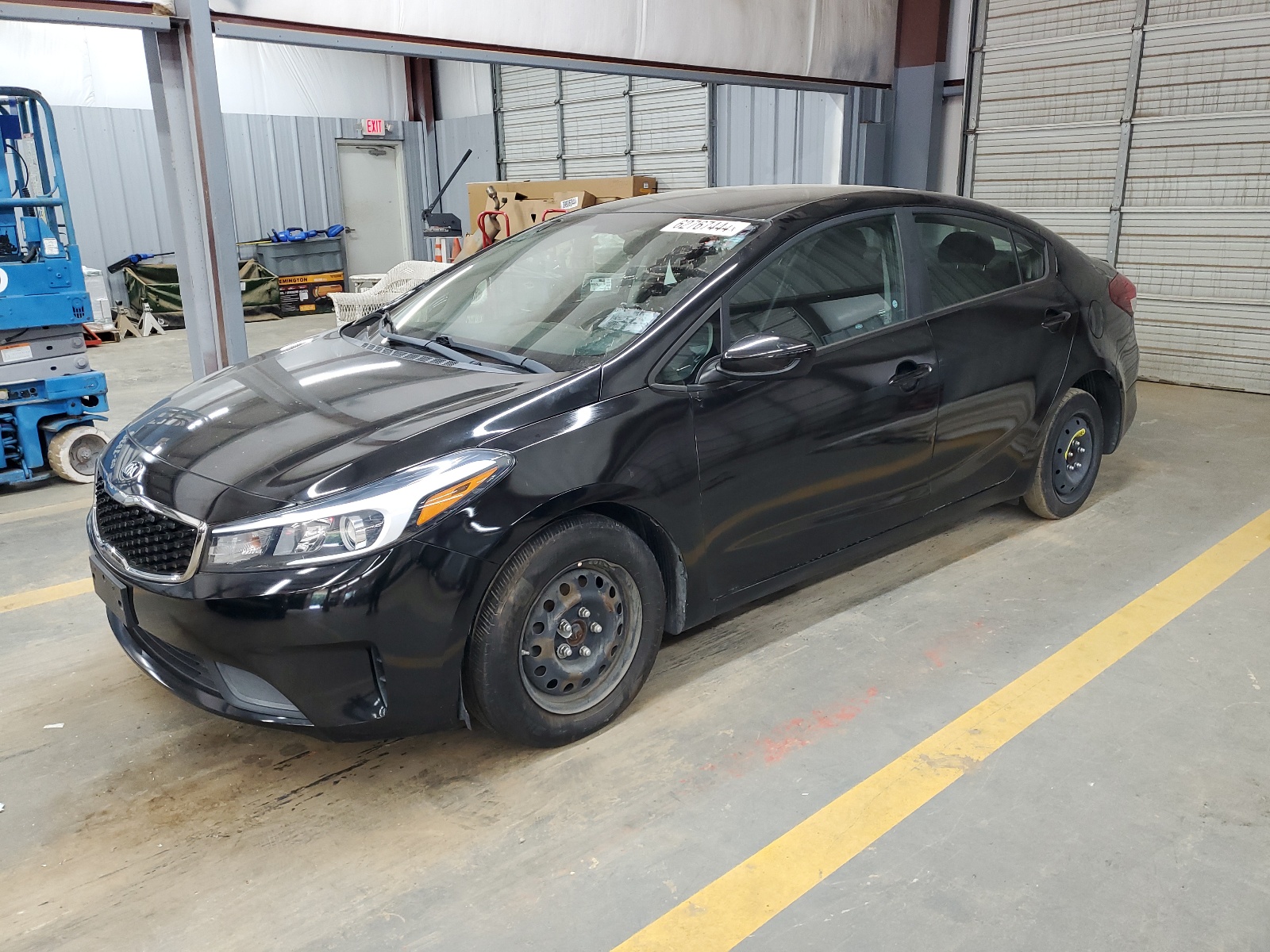 2018 Kia Forte Lx vin: 3KPFK4A79JE178795