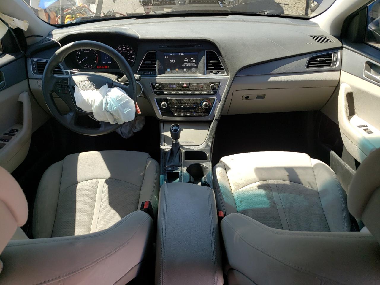 2017 Hyundai Sonata Se VIN: 5NPE24AF1HH590492 Lot: 60619654