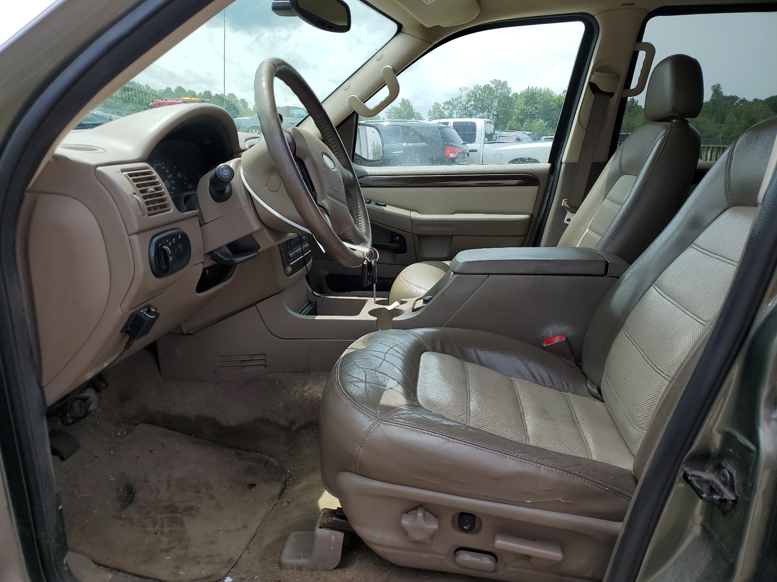 1FMDU74K54UB01359 2004 Ford Explorer Eddie Bauer