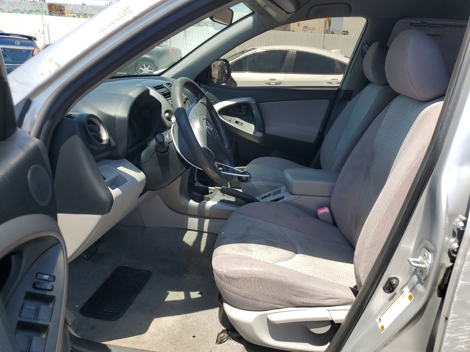 JTMZD33V666017203 2006 Toyota Rav4