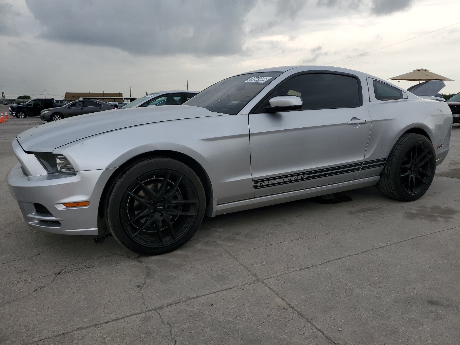 2013 Ford Mustang vin: 1ZVBP8AM7D5214266