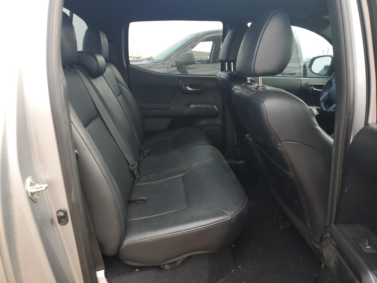 2018 Toyota Tacoma Double Cab VIN: 5TFCZ5AN9JX150837 Lot: 63715974