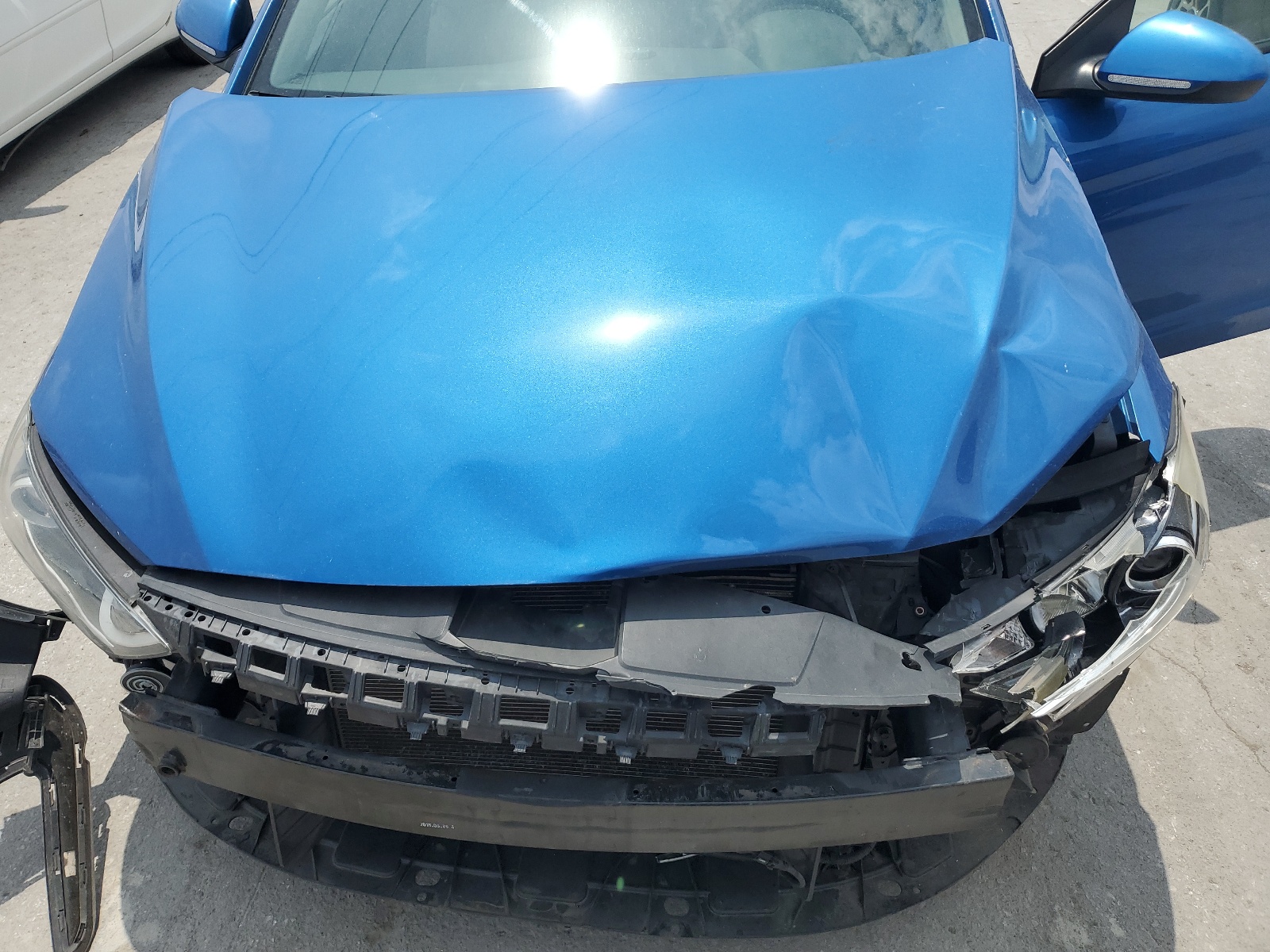 KMHD84LF0HU246550 2017 Hyundai Elantra Se