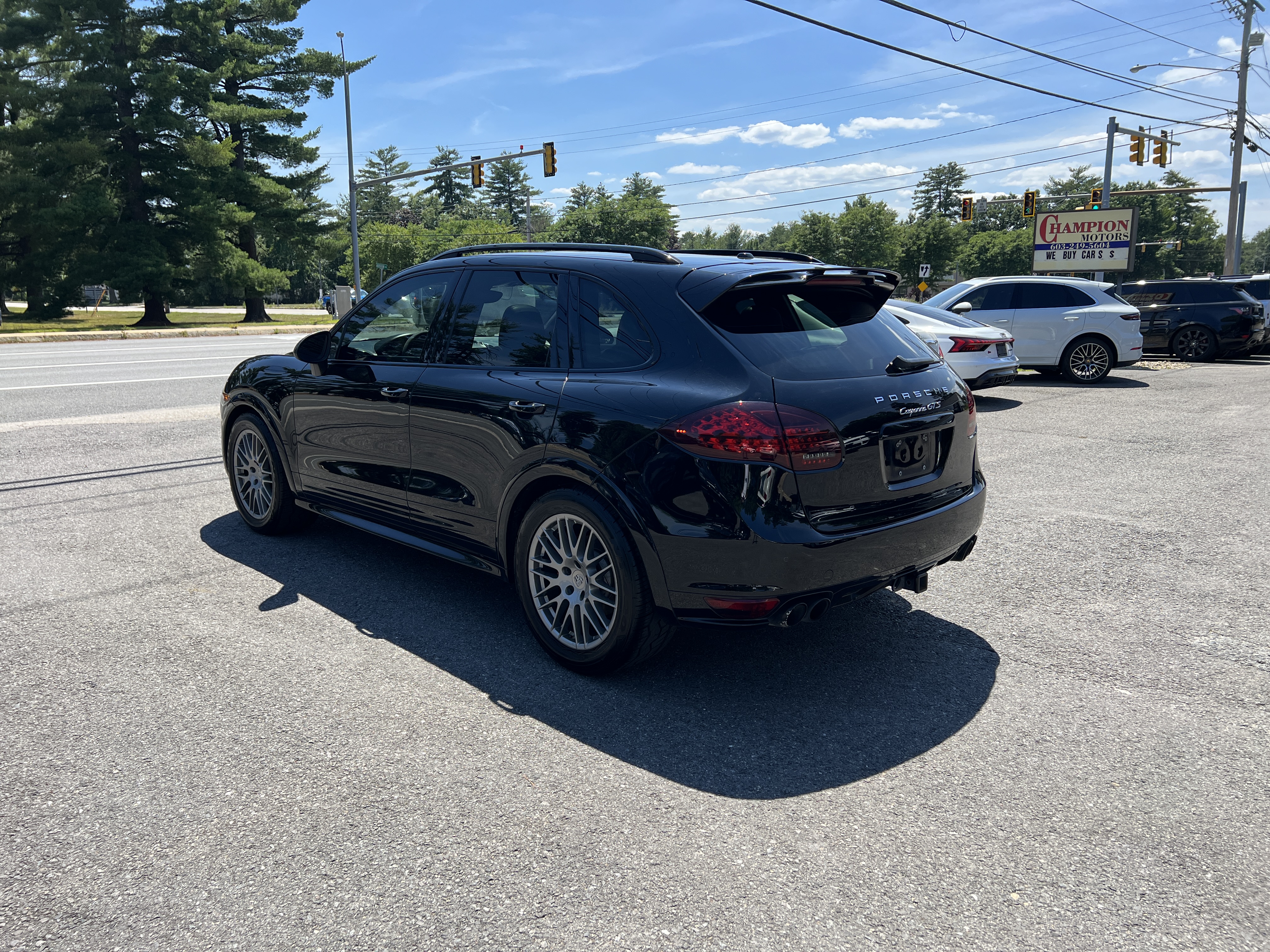 2014 Porsche Cayenne Gts vin: WP1AD2A27ELA75920