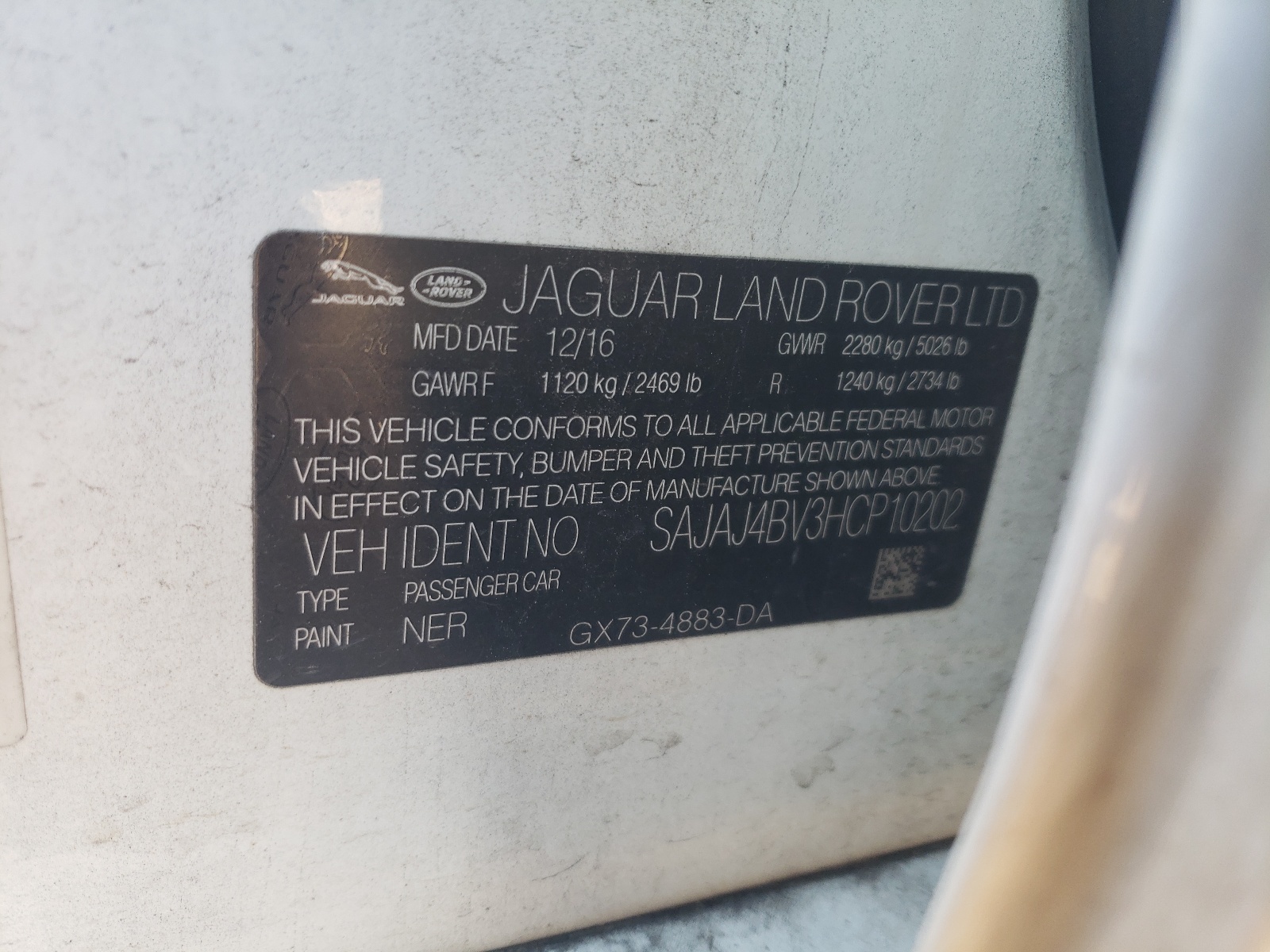 SAJAJ4BV3HCP10202 2017 Jaguar Xe Premium