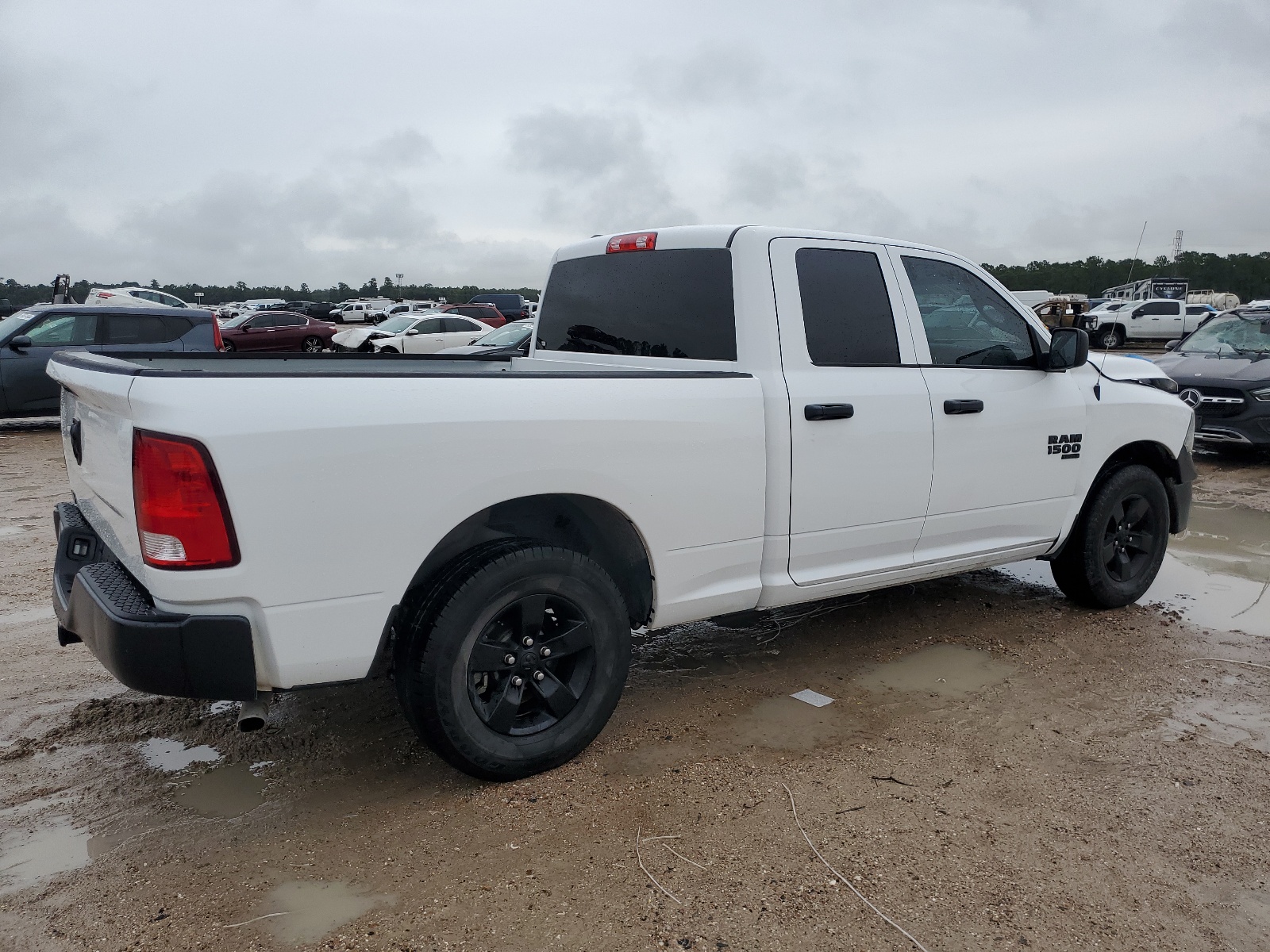 2022 Ram 1500 Classic Tradesman vin: 1C6RR6FG3NS154600