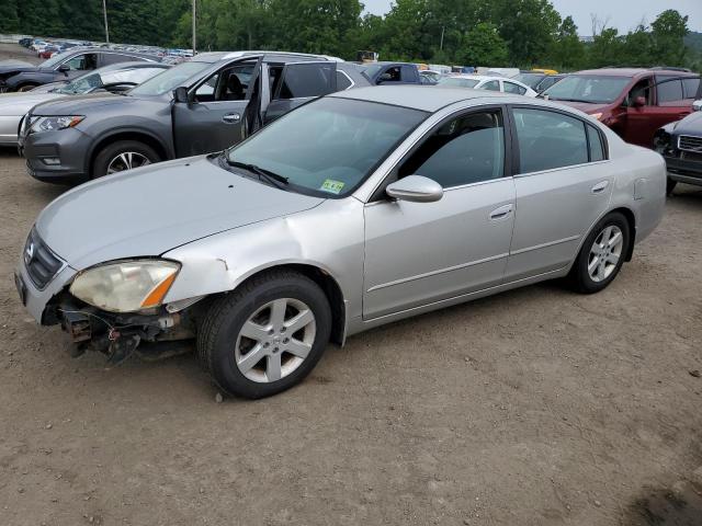 2004 Nissan Altima Base