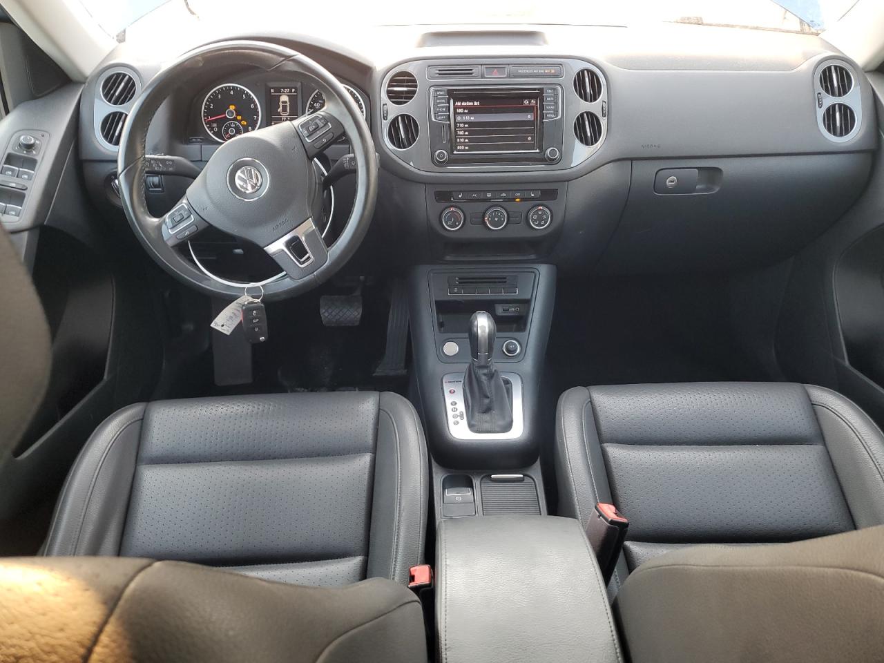 2017 Volkswagen Tiguan Wolfsburg VIN: WVGSV7AX9HK014294 Lot: 62807564