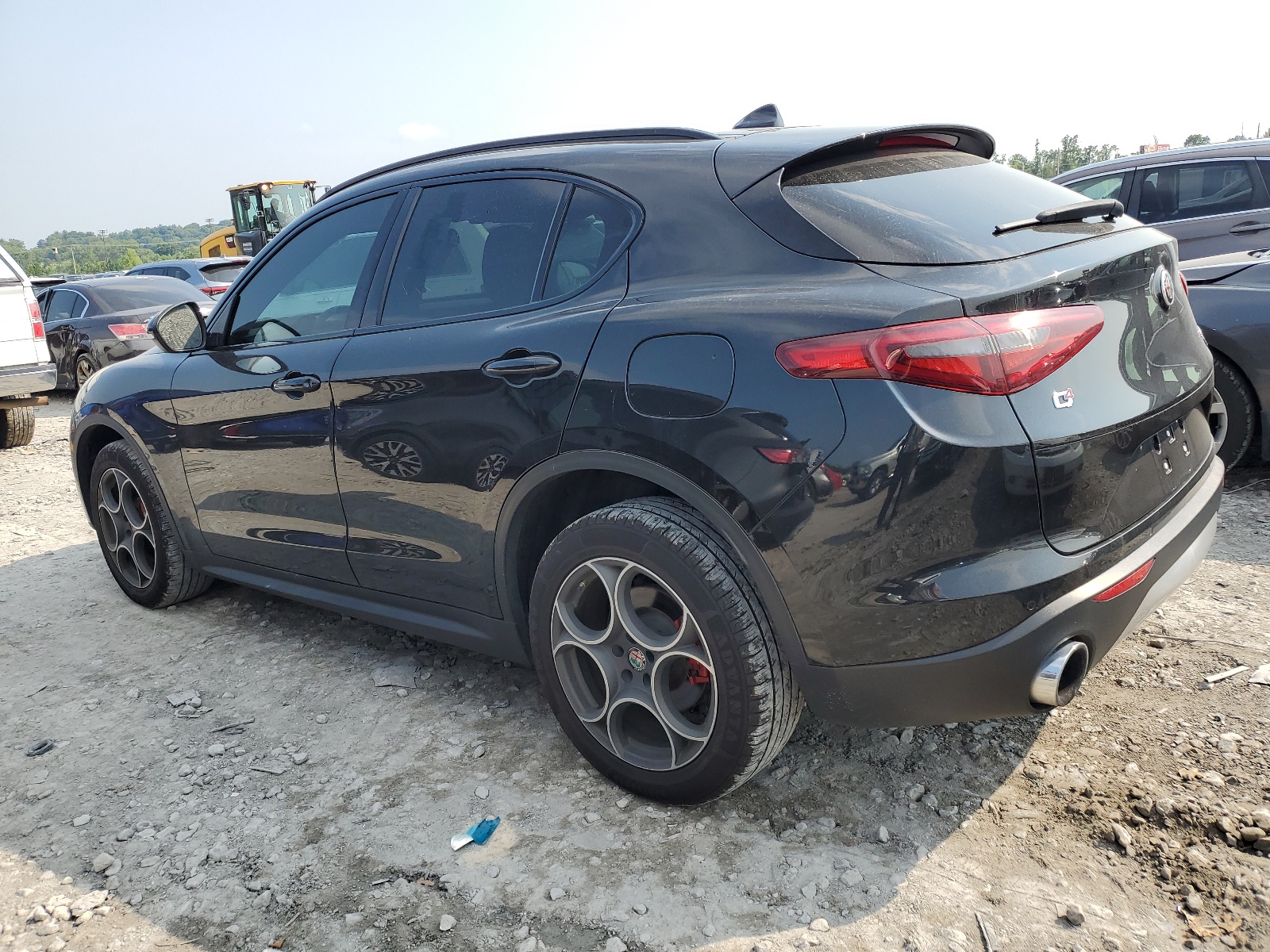 2018 Alfa Romeo Stelvio Ti Sport vin: ZASFAKNN3J7B85832