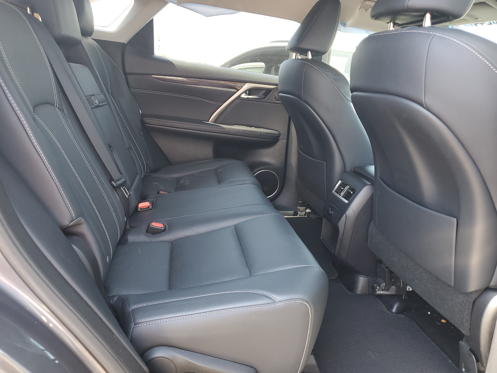 2T2BZMCA1KC168440 2019 Lexus Rx 350 Base