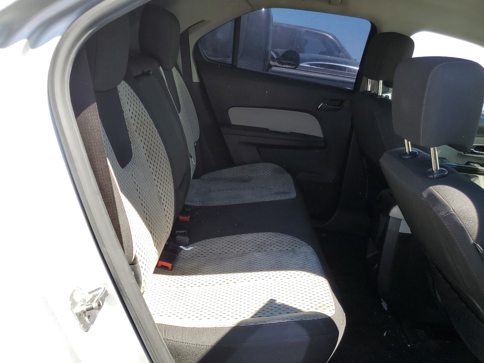 2CNFLCEC8B6393077 2011 Chevrolet Equinox Ls