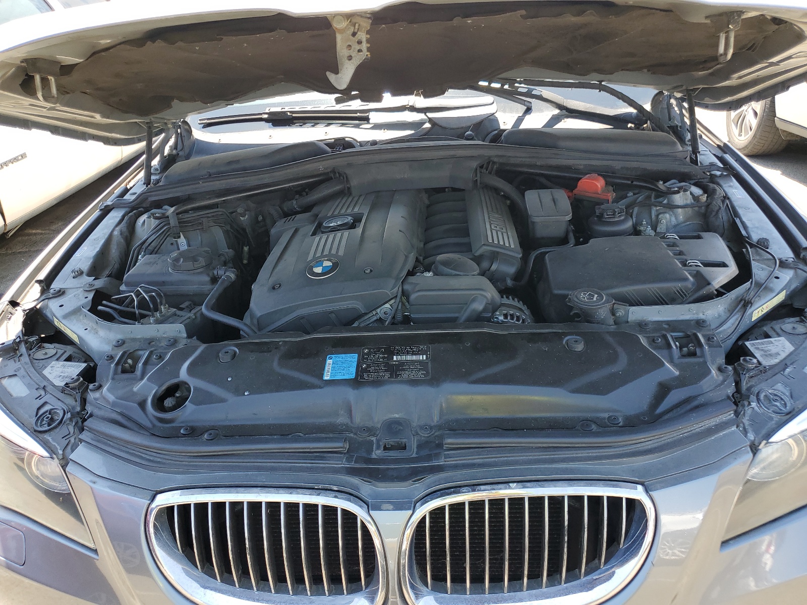 WBANU53538CT08267 2008 BMW 528 I