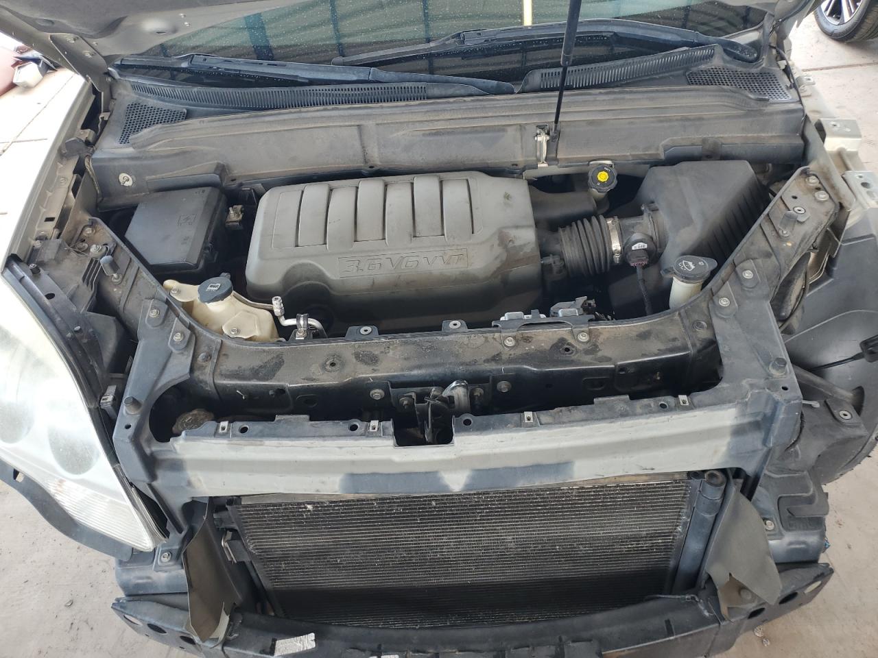 2008 GMC Acadia - Image 13