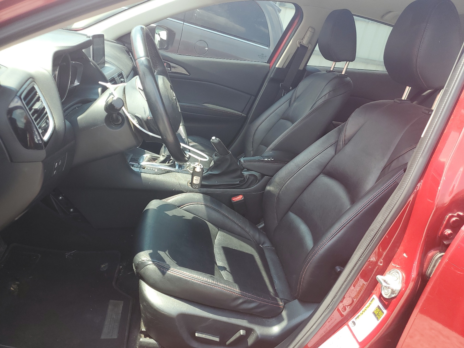 2015 Mazda 3 Touring vin: JM1BM1L34F1230605