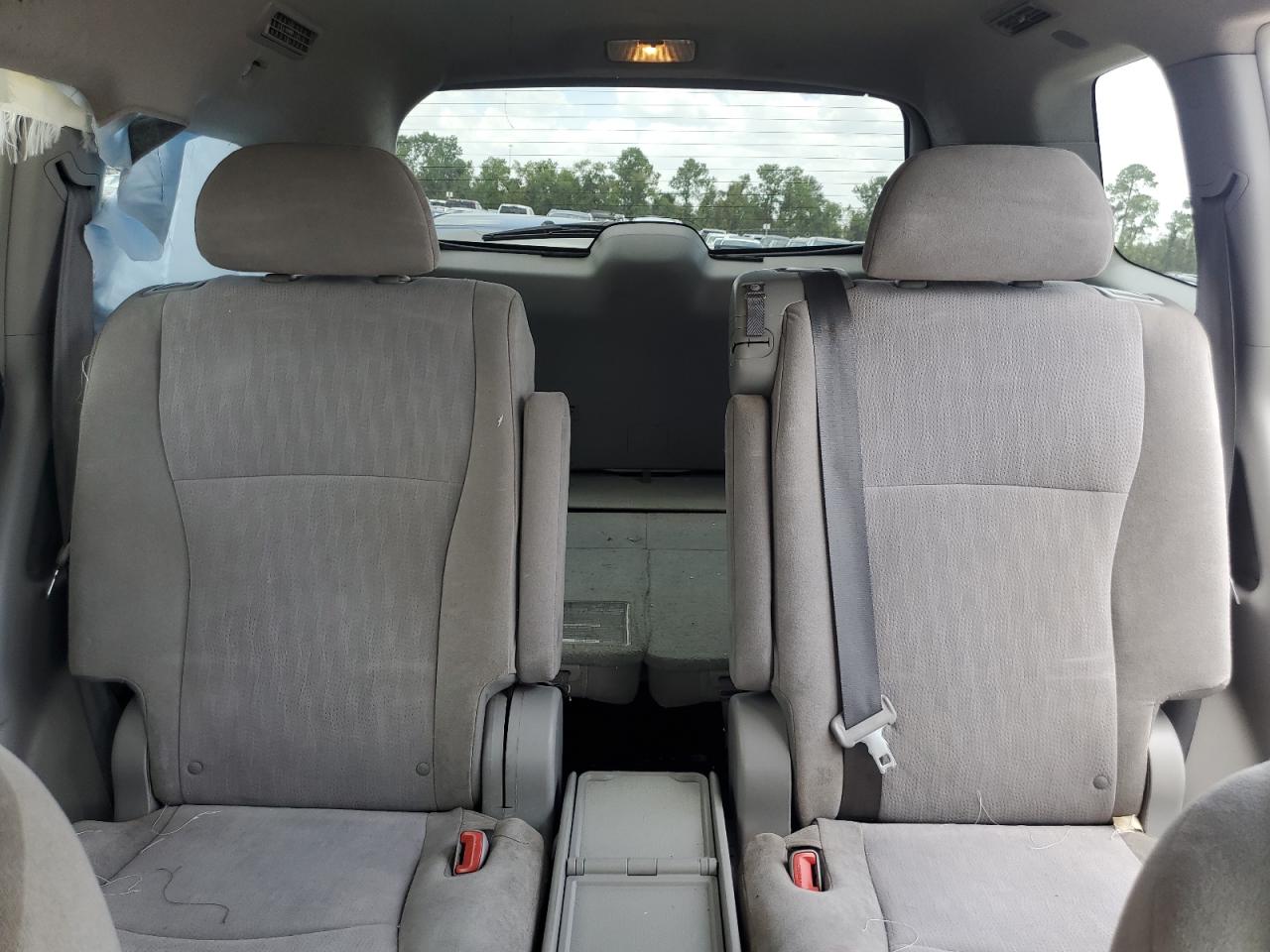 2011 Toyota Highlander Base VIN: 5TDZK3EH9BS029160 Lot: 63355244