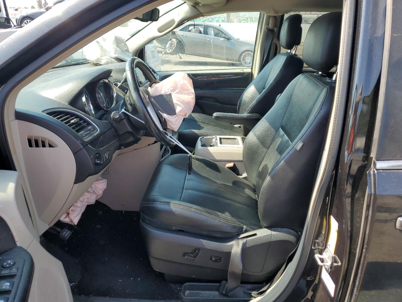 2016 Chrysler Town & Country Touring VIN: 2C4RC1BG9GR280600 Lot: 61690424