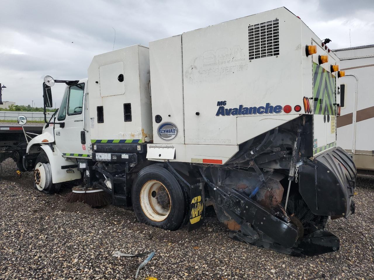 2004 International 4000 4200 VIN: 1HTMPAFN74H662917 Lot: 61950964