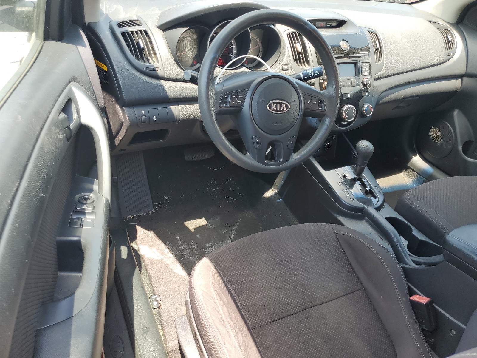 KNAFU6A27A5291793 2010 Kia Forte Ex