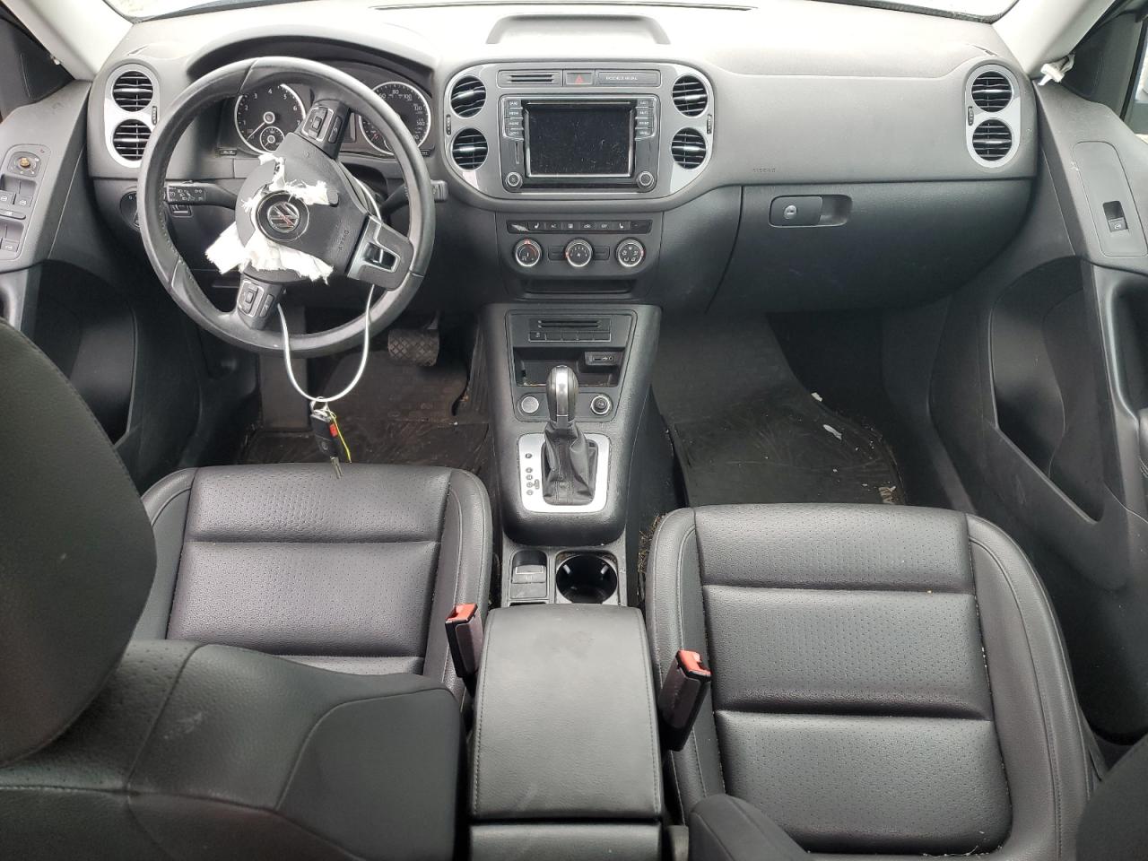 2017 Volkswagen Tiguan S VIN: WVGAV7AX5HK022582 Lot: 64680314