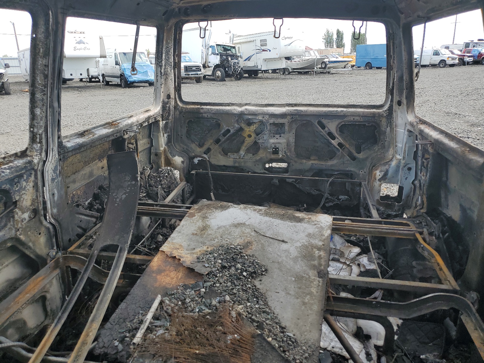 WBAVA33567P141245 2003 BMW 328 I