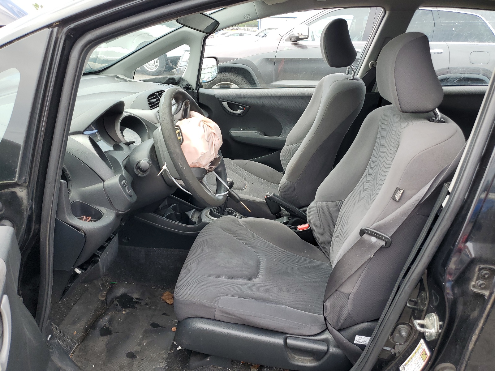 JHMGE8G26AS010087 2010 Honda Fit